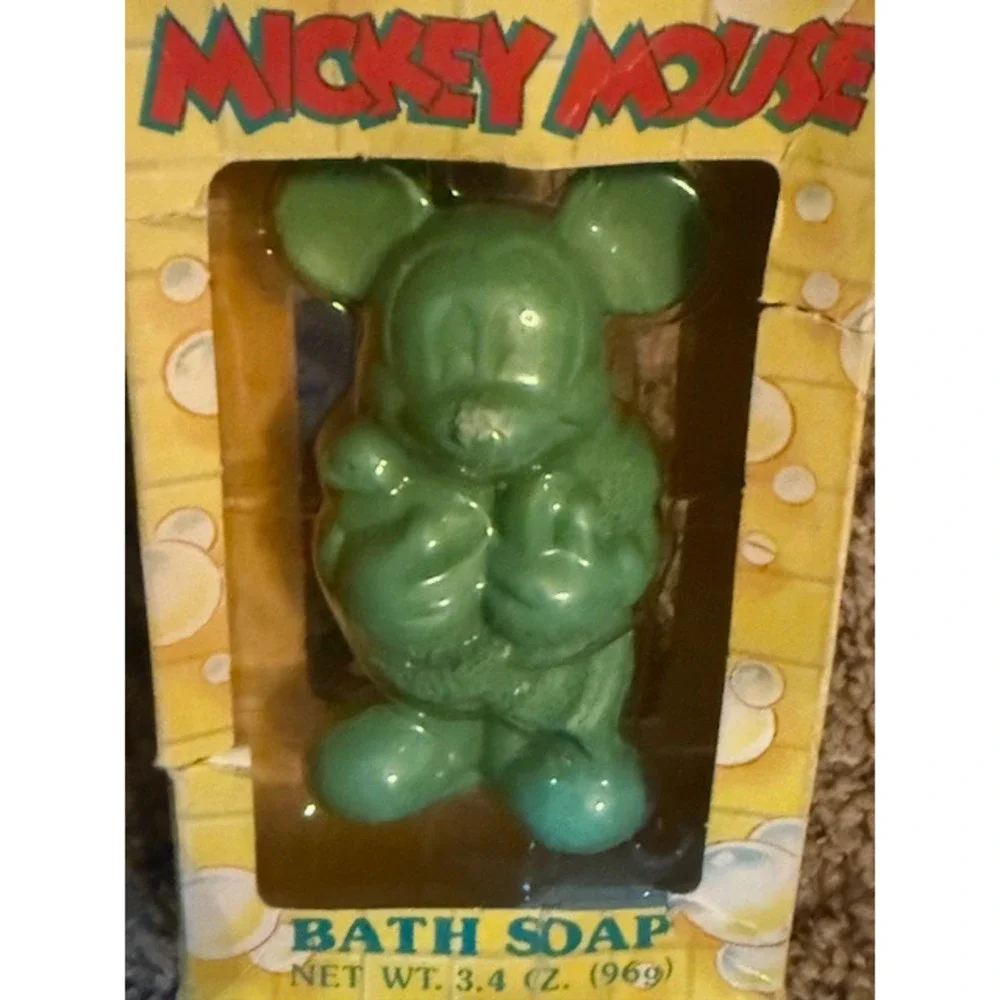 Vintage Mickey Mouse Bath Soap 3.4‎ oz. 1990s Disney Collectible New in Box